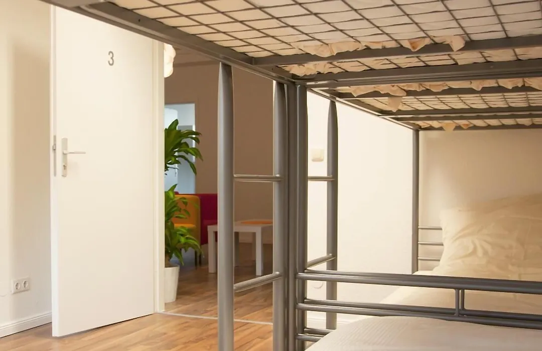 Mac City Hostel-1
